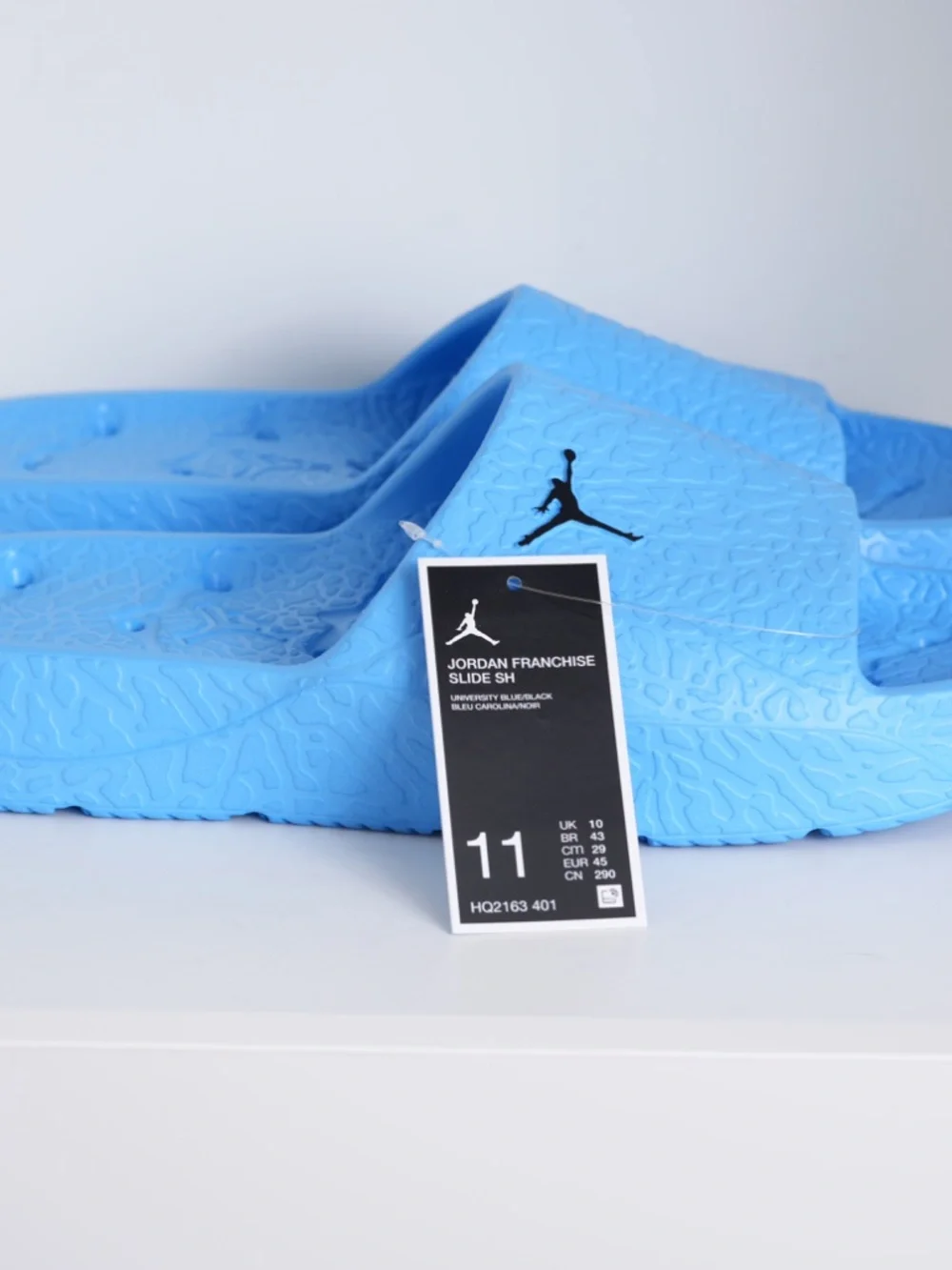 Jordan Franchise Shower Slides (University Blue/Black) US 11 EU 45